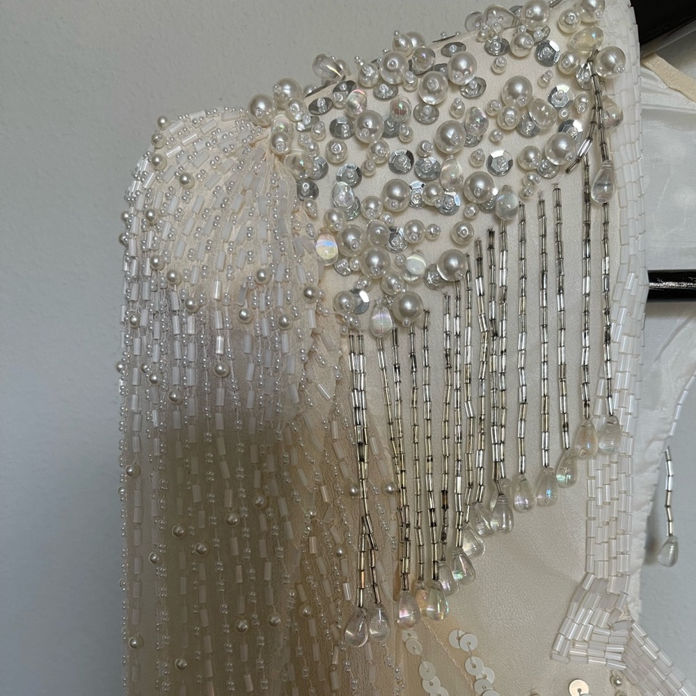 STUNNING Vintage 80s/90s Hand Beaded Wedding Dress - Picture 5 of 11